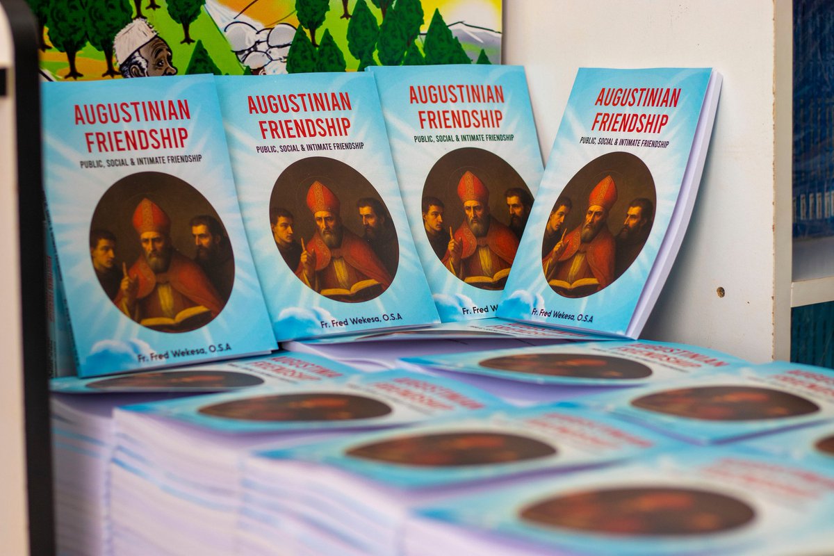 africanink's tweet image. At the heart of every great and bestselling African read is a dedicated team, passionate, process-oriented, and driven. Our editors, designers, marketers, and of course, our remarkable African writers all work together to bring powerful stories to life.