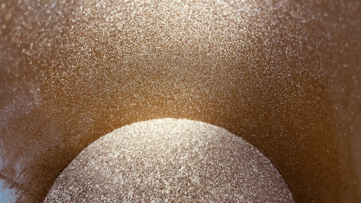 就是這麼的奪目  怪不得修行人都為之動容