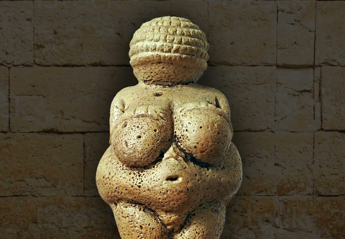 JulianHeliosII's tweet image. You know that's absolutely the case because they still refer to this as a "fertility goddess" when it's most likely a baudy joke about a fat woman