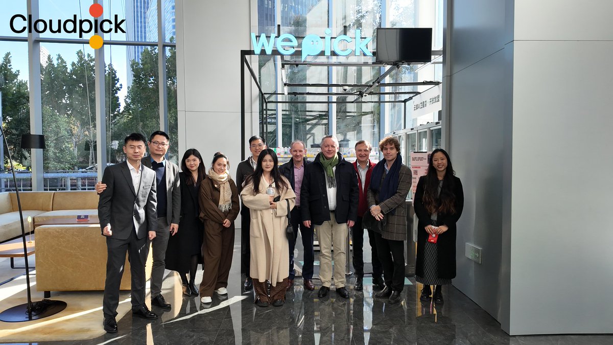 CloudpickTech's tweet image. 🇫🇷Cloudpick hosted senior execs from France&apos;s top retail/tech leaders (STEF IT, STIME/Intermarché, U Tech/Systeme U, Orange Business)! Explored AI autonomous retail, scalable solutions &amp;amp; collaboration. Thrilled to partner on European retail innovation! #Cloudpick #SmartRetail #AI