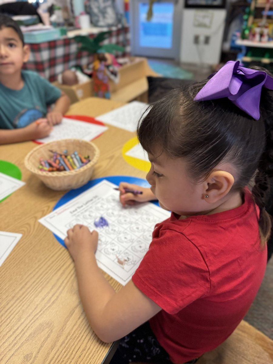 RCPS_EarlyLearn's tweet image. “Tiny tots tackling the letter T today! 🐯✏️ #PreschoolMagic #LetterT”
#dph #pat #preschool #lettert