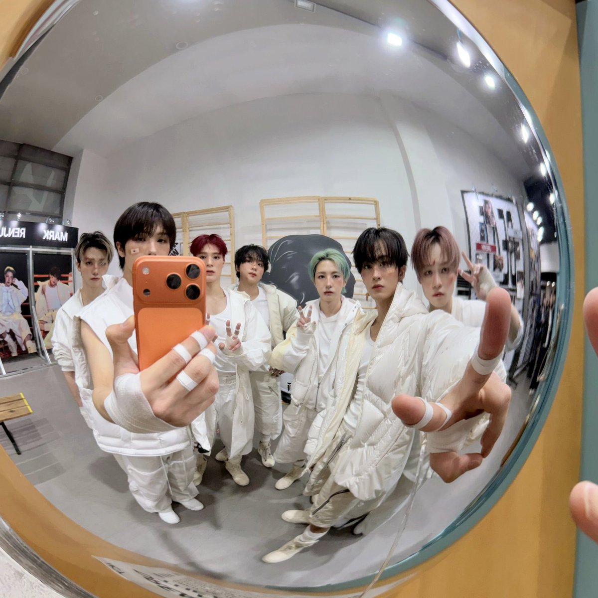 jisurng's tweet image. 