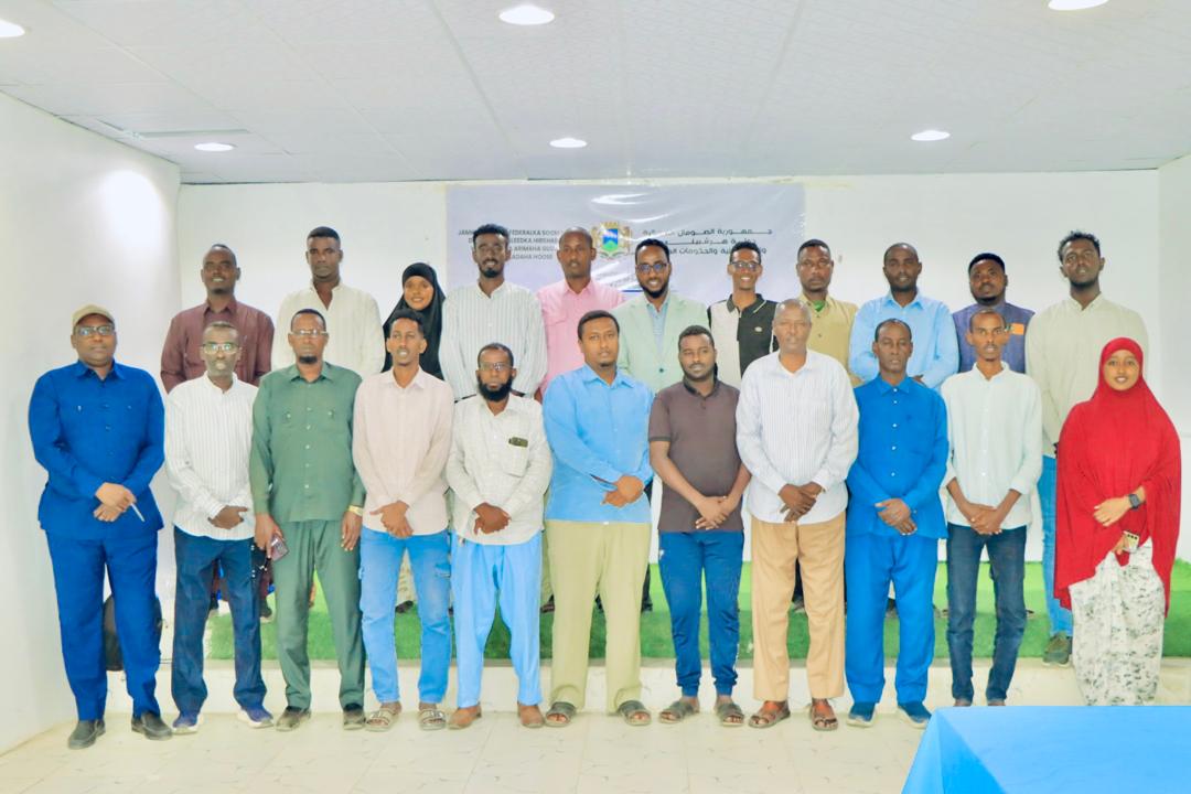 Nurjaako's tweet photo. On November 18th, w025, we have conducted closing ceremony for DPSC FORMATION in Balcad town with support of IOM and MOIFAR FGS. https://t.co/2rRrKa2x21