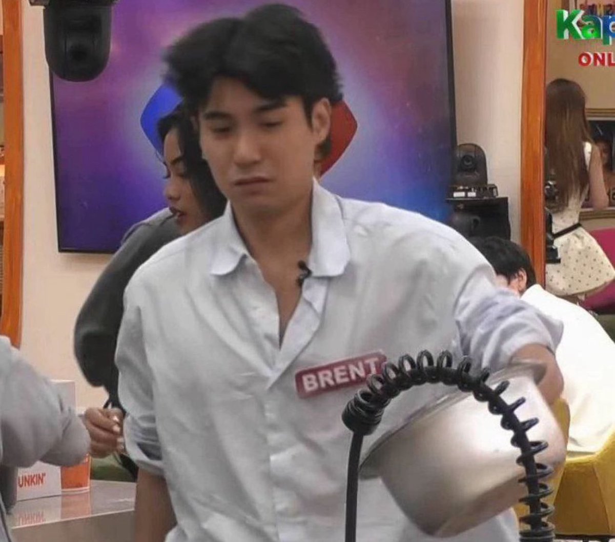 elledraftsx's tweet image. TAWANG TAWA TALAGA KO KAY BRENTY DITO HDJAHAHAHAHA BWISET