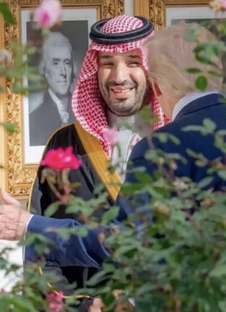 manool7072's tweet image. #صباح_الفخر والعز والإزدهار ياموطني 🇸🇦🇸🇦🇸🇦

#نباهي_بك_العالم_يابو_سلمان 
#قائدنا_الملهم 
-استودعناك الله