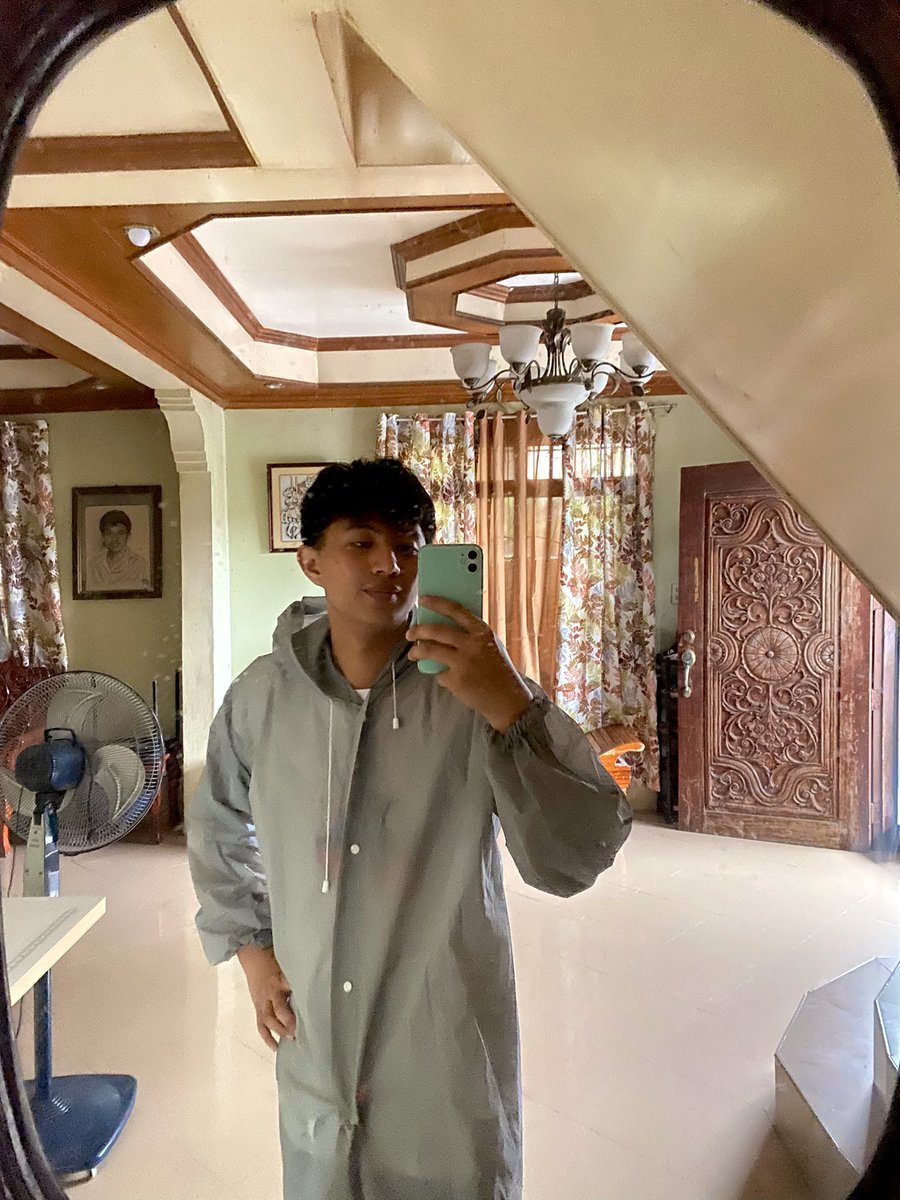 Dkuruzuu's tweet photo. Bago magpa ulan https://t.co/UvIbyntogx