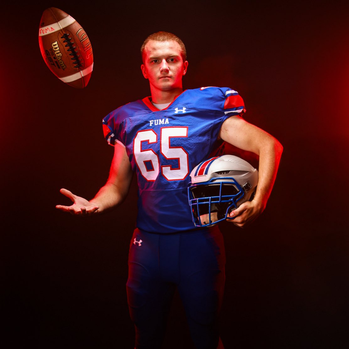FUMAPGFootball's tweet photo. Before and After

#GrindNowShineLater https://t.co/nl2SfQOPUc