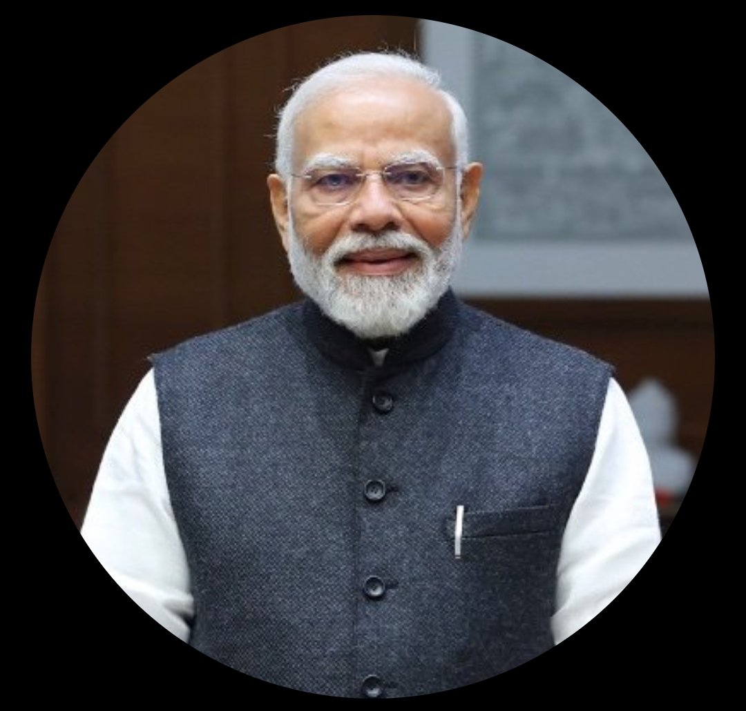 sanjay1912206's tweet image. PM Narendra Modi will visit Andhra Pradesh today. He will offer prayers at the Mahasamadhi of Bhagwan Sri Sathya Sai Baba in Puttaparthi and take part in the Centenary Celebrations, where he will release a commemorative coin and a set of stamps.

#PMModi | #NarendraModi |…