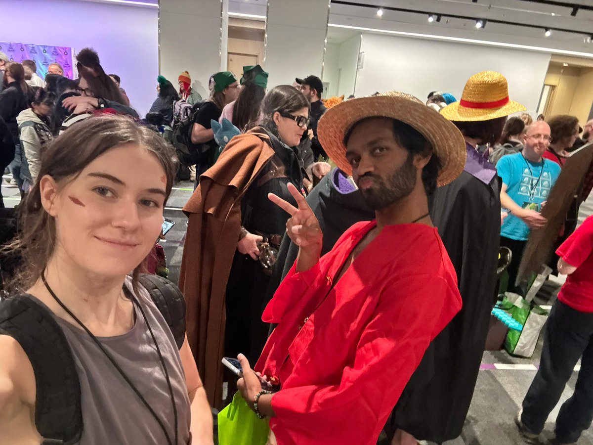 DeadlyCreatorYT's tweet photo. Experienced heartbreak recently that I wouldn’t wish on anyone, never been so hurt.

But I was also reminded of how lucky I am to have friends that’d do anything for me. Thanks to everyone that took me out, cooked for me, and helped me find myself again. Love y’all 💚 https://t.co/F9lbKgzp3q