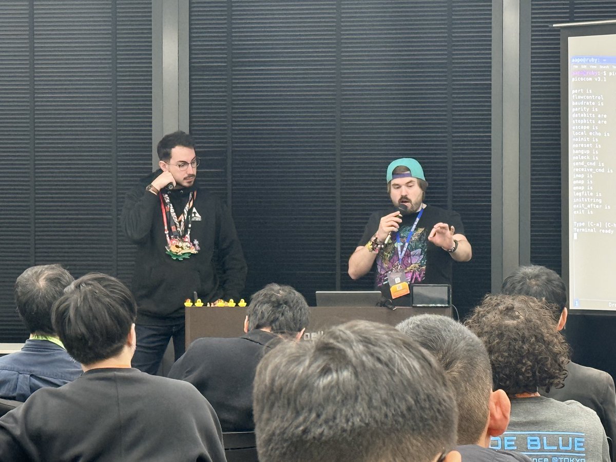 Biohacking Village 🧪 tweet media