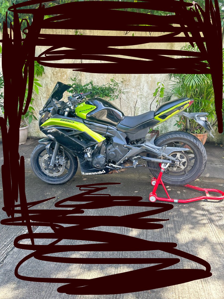 Papa: wala ka pasok?

Me: “later pa po around 1pm pa”

Papa: “Lumabas ka Tulungan mo ko linisan yung motor”

Me: (my thoughts: di ko nga nailalabas yung motor tapos ako pag lilinisin hmph! Bakit Di kaya yung kapatid ko na pinapang daily yung motor to go to school) “ogey”