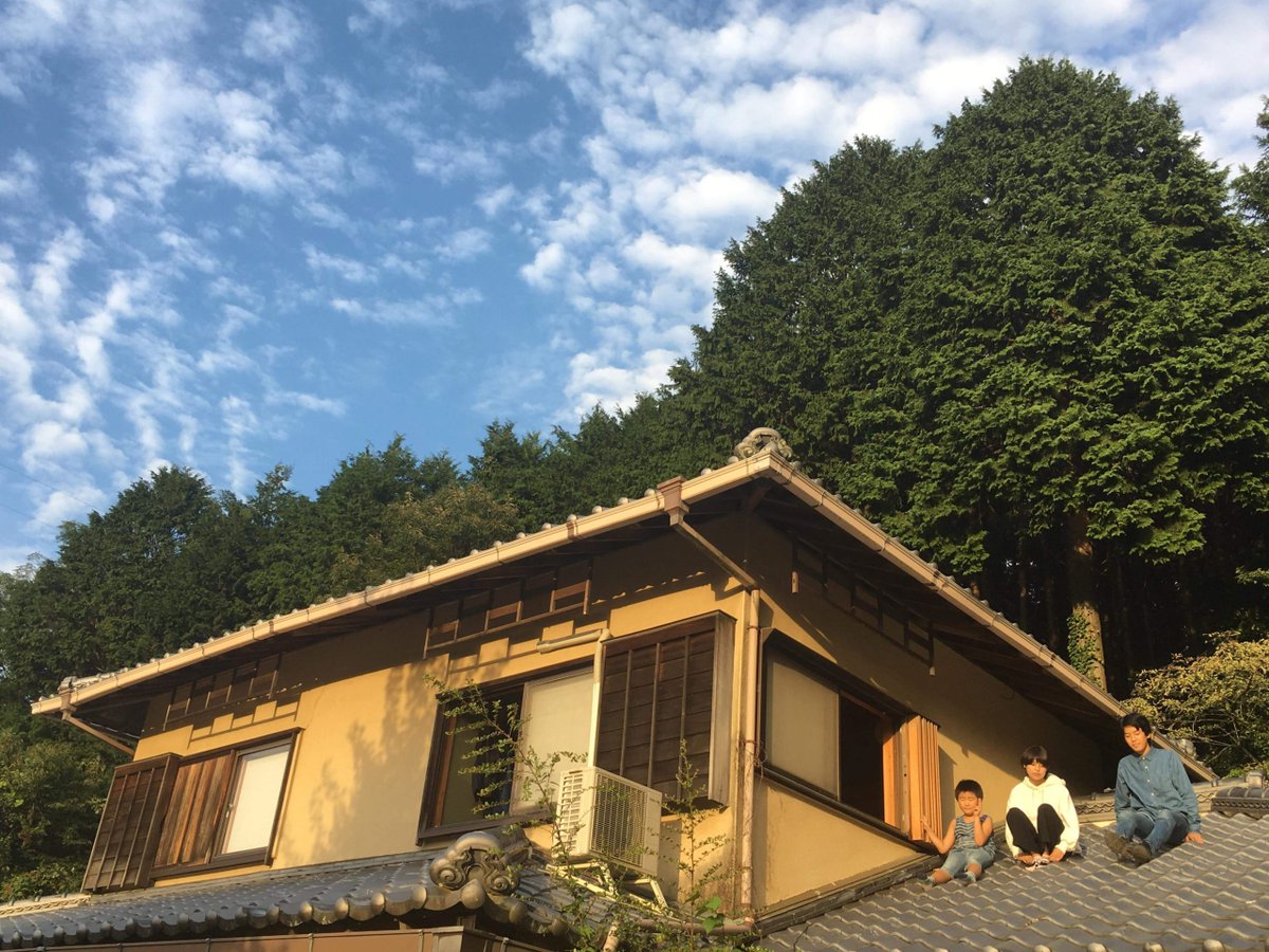 OsakaVolunteer's tweet photo. \ #居場所 /#フリースクール での居場所づくり🏡
不登校や学校が苦手な10代のこどもたちとゆっくりじっくり関わります!
【日時】
月/火/木/金 9:45-18:00 ※頻度/時間は相談
【場所/募集先】
フリースクールはらいふ(最寄:JR京都線「高槻」)
@halife_me
詳細
☞ https://t.co/KQCkUIOPMY
#N233 https://t.co/DsTXJZq5kL