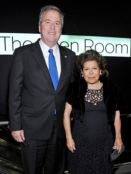 WokeCapital's tweet image. &quot;JEB is a mess&quot; *bumps mic* &quot;JEB is a big ft mess&quot; *airhorn*

Thank you Vic Berger and Super Deluxe for helping us to avoid this fate.