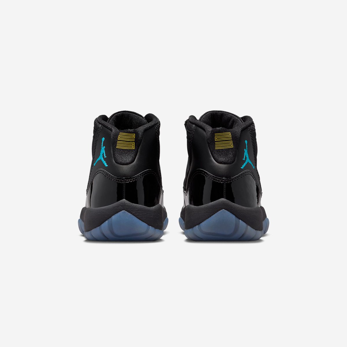 JustFreshKicks's tweet photo. Box and details 🔥 https://t.co/bK0aDrU6tI