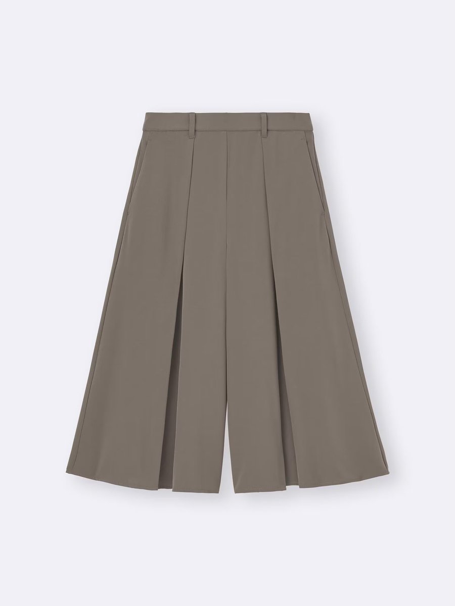baekmingoo2's tweet image. Drape Culots Q
📁: gu-global.com/jp/ja/products…

💰 155,000 | DP 135,000
Avail Black [ S-L ]
Natural [ XS-XL ]

🏷️ jastip hc jp jepang GU sale promo web outfit celana kulot