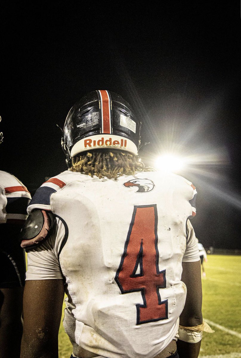 Zaihron08's tweet photo. Senior season has come to an end. I’m looking forward to move on to the next chapter in life. Coaches here’s my best defensive highlights from my high school career.https://t.co/41fpJAz9DV. 5’11/185.  @CoachKaz_FRM @FloridaHighSch5 @Andy_Villamarzo @_grahamwall_ @CoachPiasecki https://t.co/1DlCSjhnti