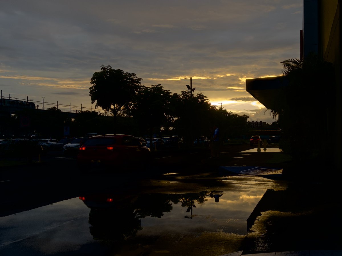 howzxrdream's tweet image. Signs Of Self Dissapointment Begin Invading