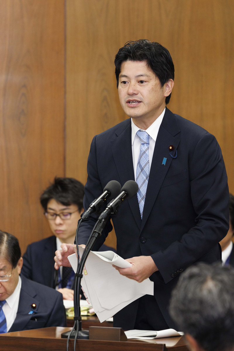 mitani_h's tweet image. 答弁の写真も頂きました😊
#法務委員会
#法務副大臣
#三谷英弘
#みたに英弘