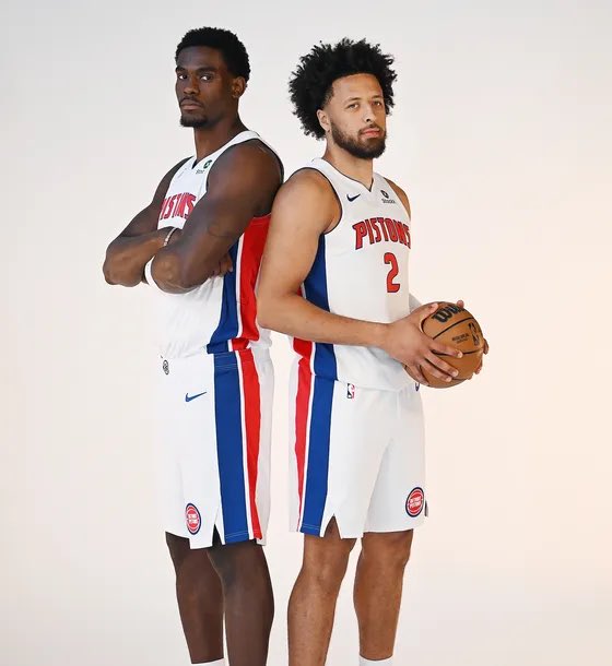 LegionHoops's tweet image. BREAKING: THE PISTONS HAVE WON 11 STRAIGHT GAMES.

DETROIT VS. EVERYBODY 🍿