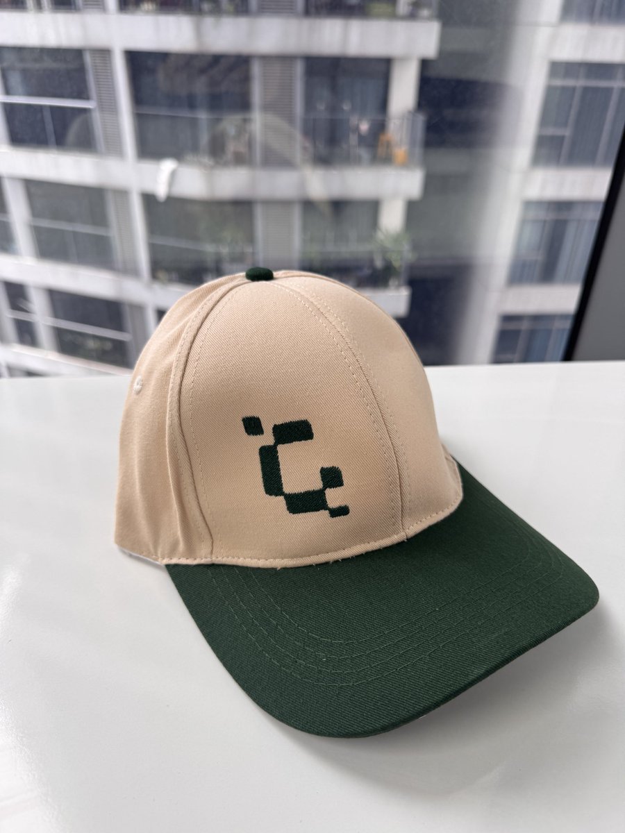 zozovp's tweet image. Thank you all my female team @glinteco 
A great and cute gift for #glintecomale 
#menday