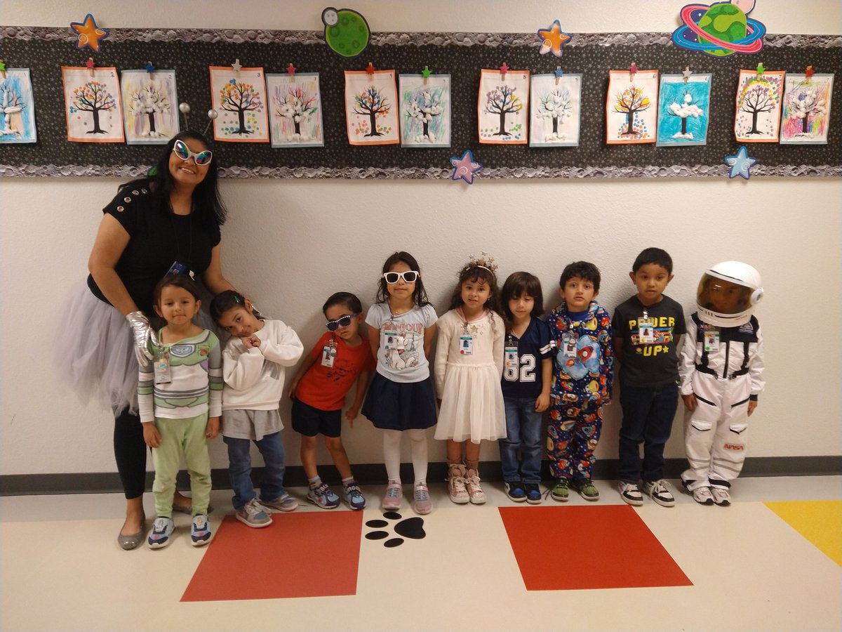 KatyJaime84's tweet photo. "No act of kindness, no matter how small, is ever wasted"ย ๐โค๏ธ Last week, having fun celebrating "Kindness Week" ๐คโค๏ธ๐ป #PreKlife @fmgilbert https://t.co/Dq4O1yPv0J