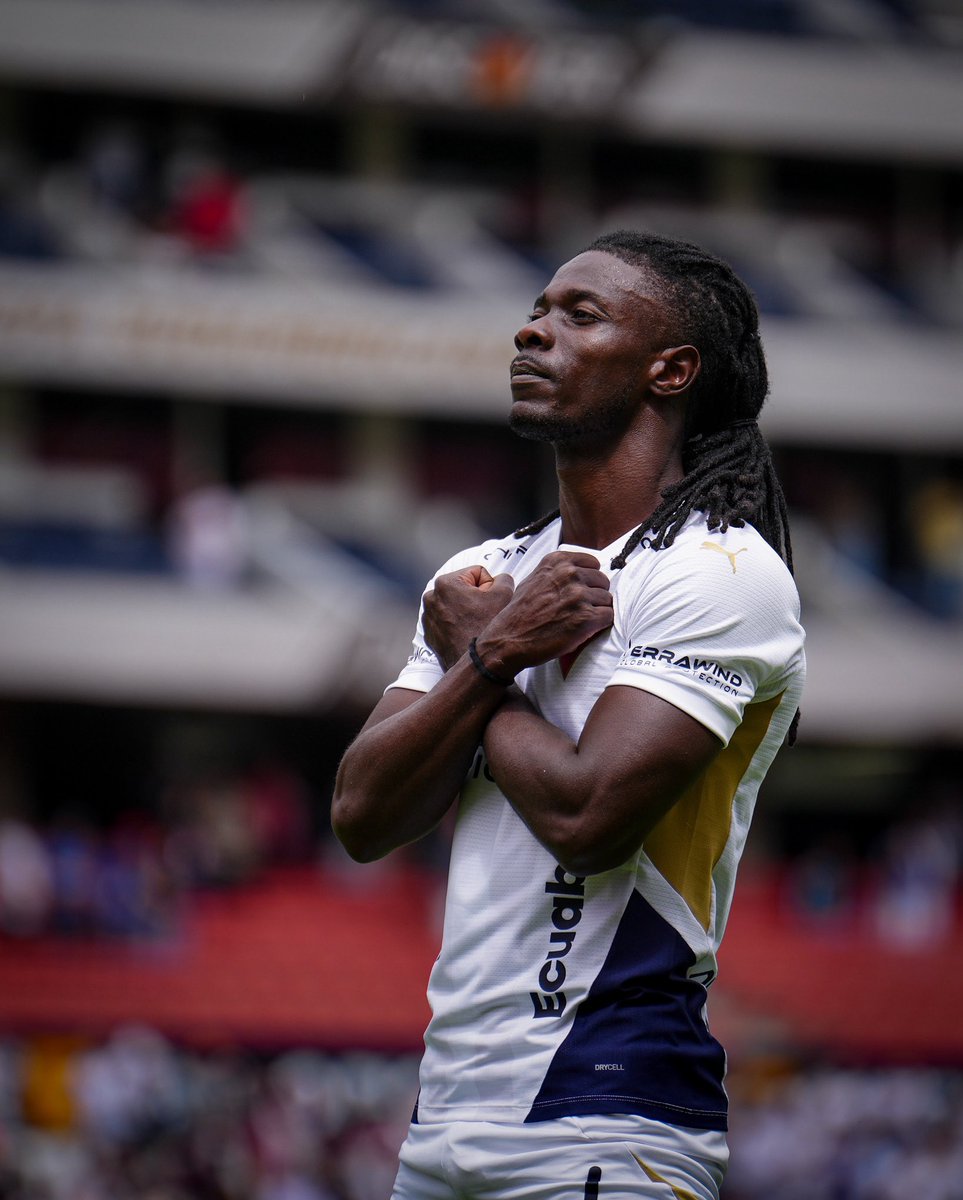 Felicitamos a nuestro jugador Ricardo Adé, quien junto a la Selección de Haití ha conseguido la clasificación al #Mundial2026 luego de 52 años 🌎🤩