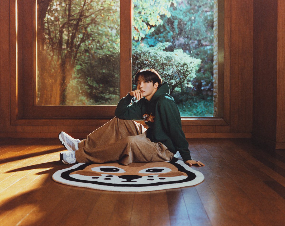 Weverse Global] Pre-order #JHOPE x HUMAN MADE Collaboration 'Human