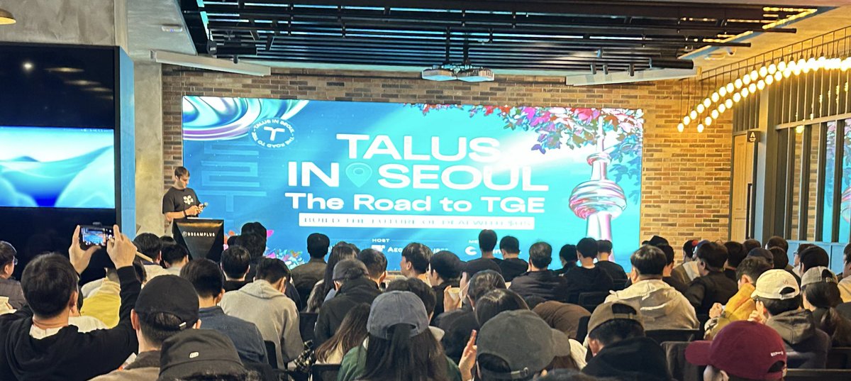 loyaltyof88's tweet photo. 탈루스(Talus) – AI의 새로운 경제 주체 시대!
 - 블록체인 위에서 실시간으로 ‘스스로 결정’하고, 직접 거래하며, 경제적 가치를 창출하는 온체인 AI 에이전트를 구현
- 기존 챗봇과는 다른, 완전히 자율적인 행위 주체라는 점이 혁신의 본질

@TalusFoundation @Talus_Labs @KaitoAI https://t.co/jkILkK7p09