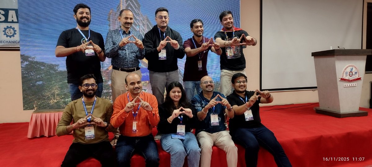 Ranupatelweb's tweet image. 16 November changed me forever.
My first WordCamp Surat as a speaker began with excitement… and ended with the painful loss of my colleague, my daughter-like Zeel.
Gone too soon.
Rest in peace, Zeel. 🕊️💔
#OmShanti #InMemory
linkedin.com/pulse/my-first…