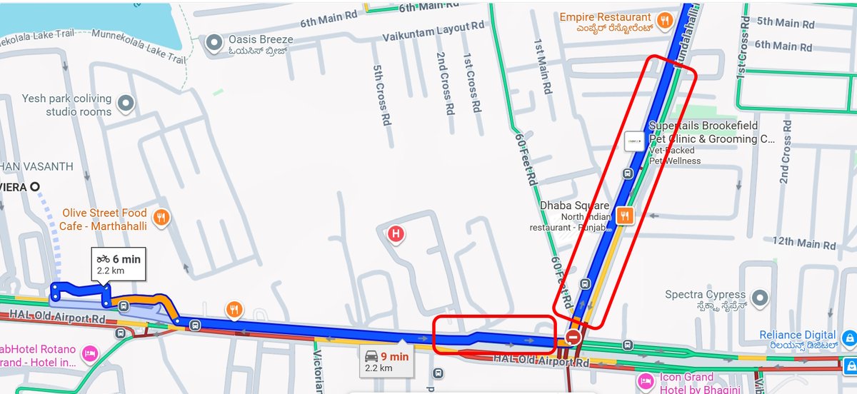 Lensbuddy_In's tweet photo. (Above video) Kundanhalli junction turn towards Brookefields mall. The wrong side traffic just flows (so smoothly that once I thought I was driving wrong side). https://t.co/LhHviYcMSd