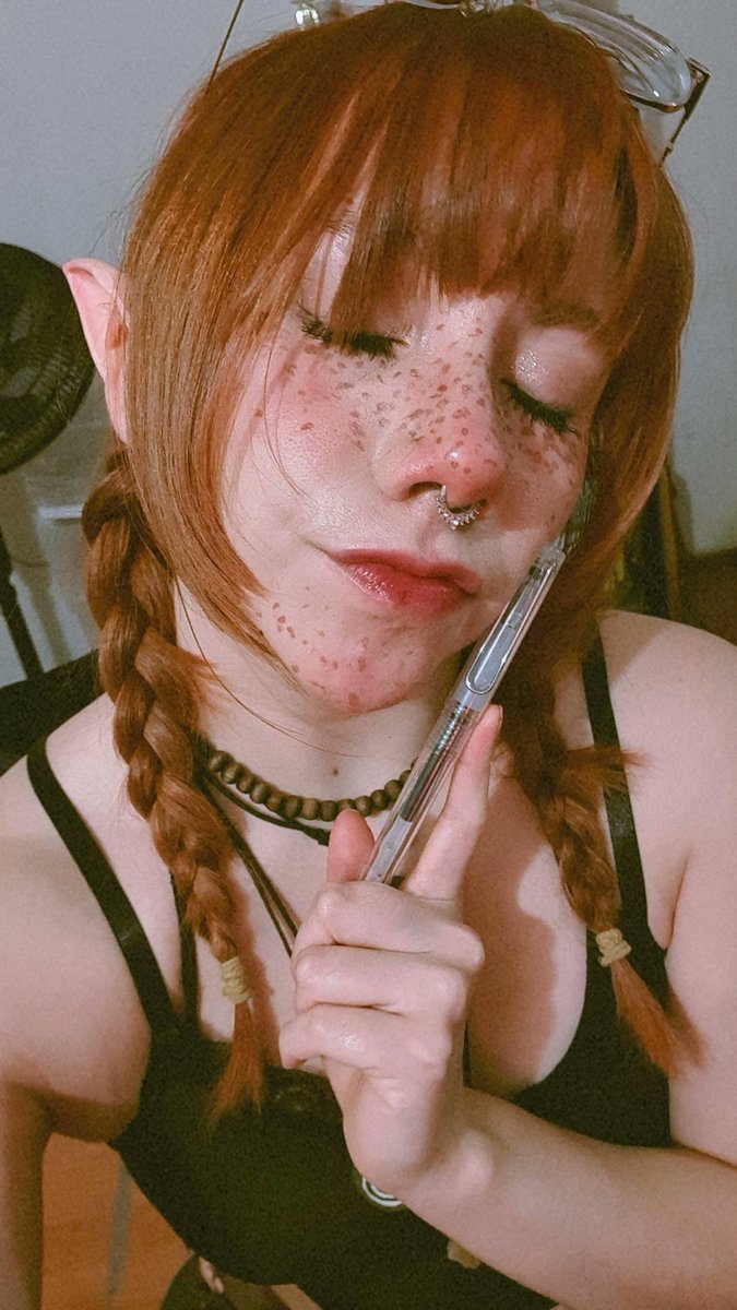 ¿Ya me parezco a mi Keko? 🌸
Cargando • • • El proceso creativo, ah