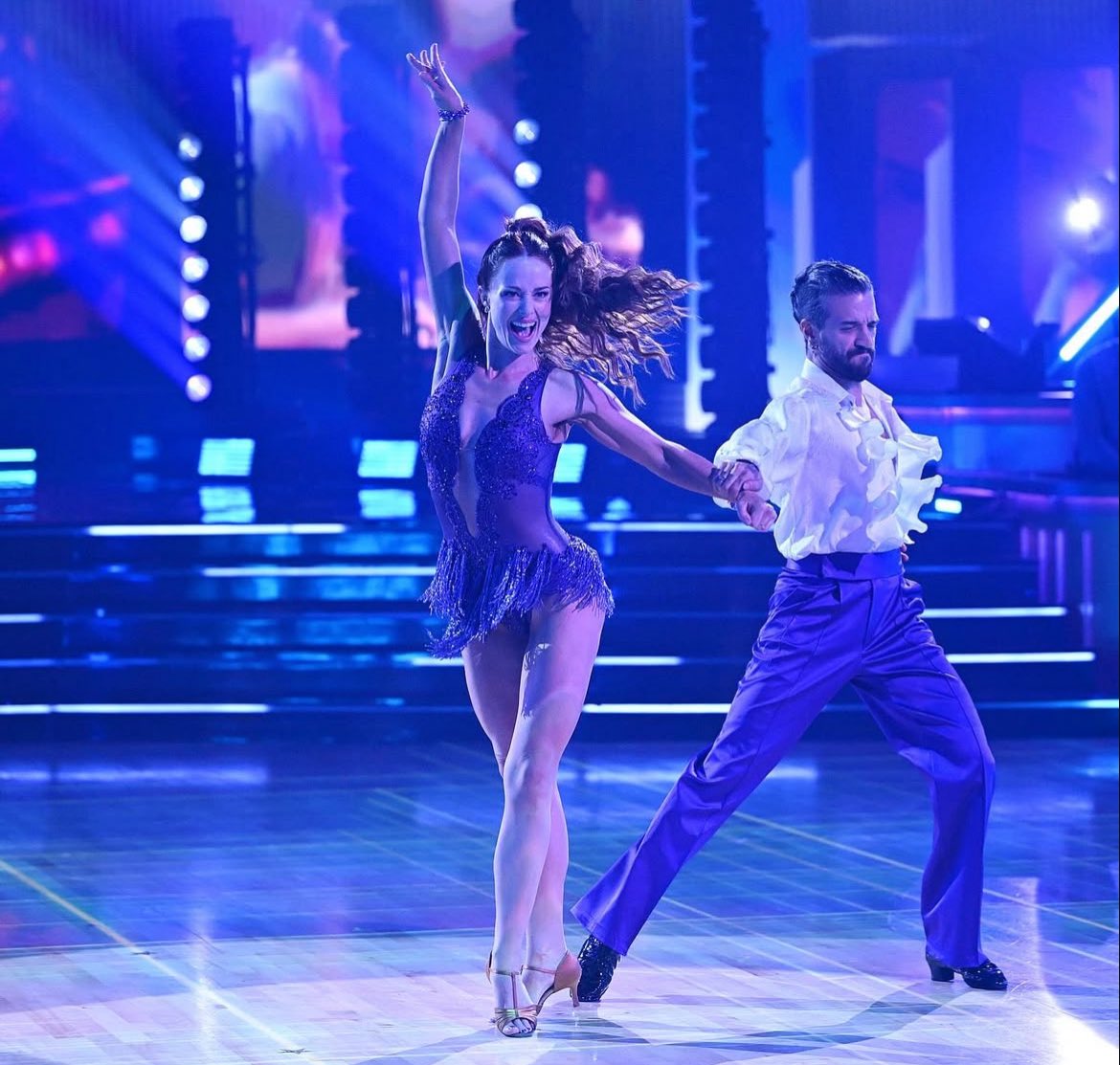 #DWTS She deserved to make it to the finals. Clearly y’all are just threatened by an ambitious woman.