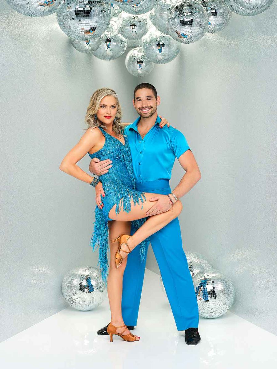 harry_fedoras's tweet image. WE DID YALL WE DID IT YALL WE FUCKING DID IT THAT’S WHAT I’M FUCKING TALKING ABOUT!!! MY FINAL FOUR!!!! #DWTS #DWTS34