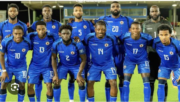 🇭🇹✨ HISTORIQUE !
Haïti se qualifie pour la 2e fois à la Coupe du Monde !
Une victoire qui porte l’espoir, la détermination et le talent de tout un peuple.

Félicitations aux Grenadiers qui nous montrent encore une fois que l’impossible n’existe pas.
Allez Haïti ! 💙❤️🤍
#Haiti