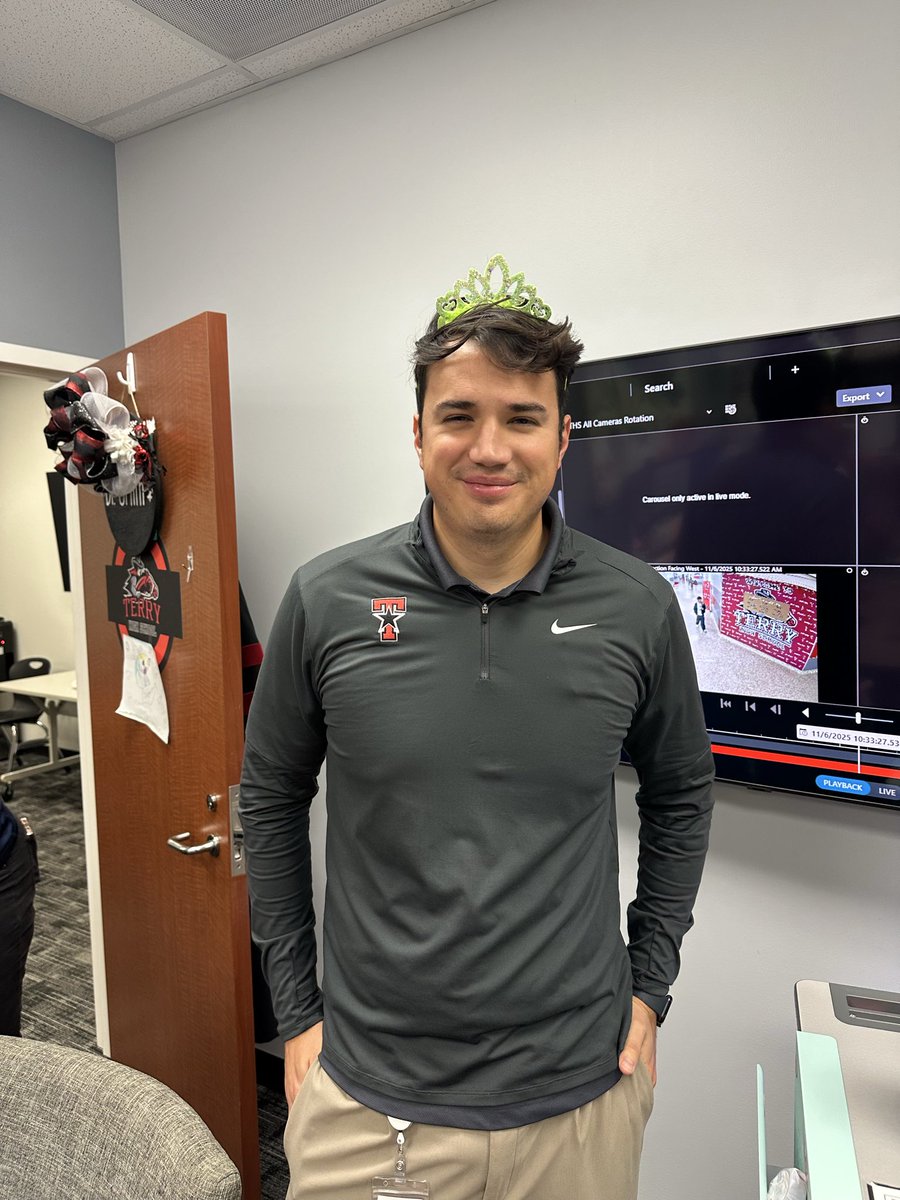 Terry High School - Lamar CISD tweet media