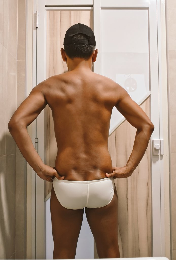 Mid week swim in white trunks 🤍🩲🏊