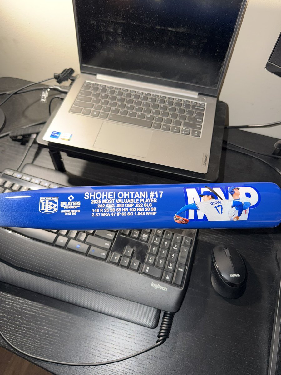 TheDukeOfSports's tweet photo. Got one of the coolest gifts I’ve ever received today #ShoheiOhtani #GOATani #MVP #BackToBackChampion #Dodgers https://t.co/YqBfSTVe7s