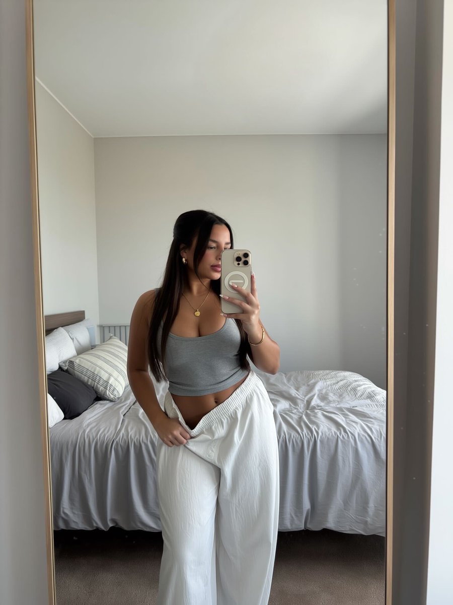 sophiluvxo's tweet image. can i be your cute girlfriend