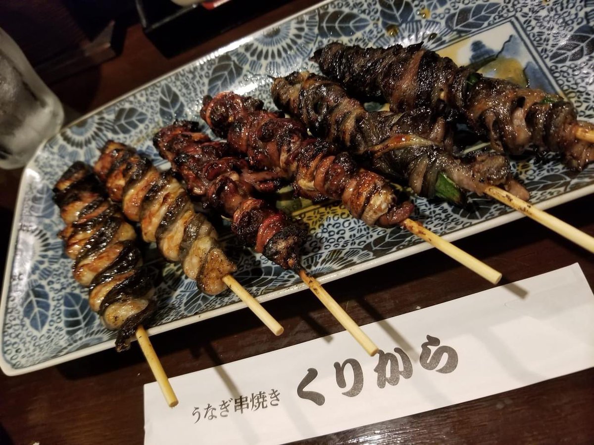 noriyoshi333's tweet photo. おかげさまで11月25日(火)に開店12周年をむかえます、日頃の感謝を込めまして
生ビール、ハイボール、サワー類をはじめの一杯サービスさせていただきます！
中井から始めて10年以上商売をさせていただき本当に感謝しております
引き続きをよろしくお願いします🙇 https://t.co/Yr6HSWjk5k