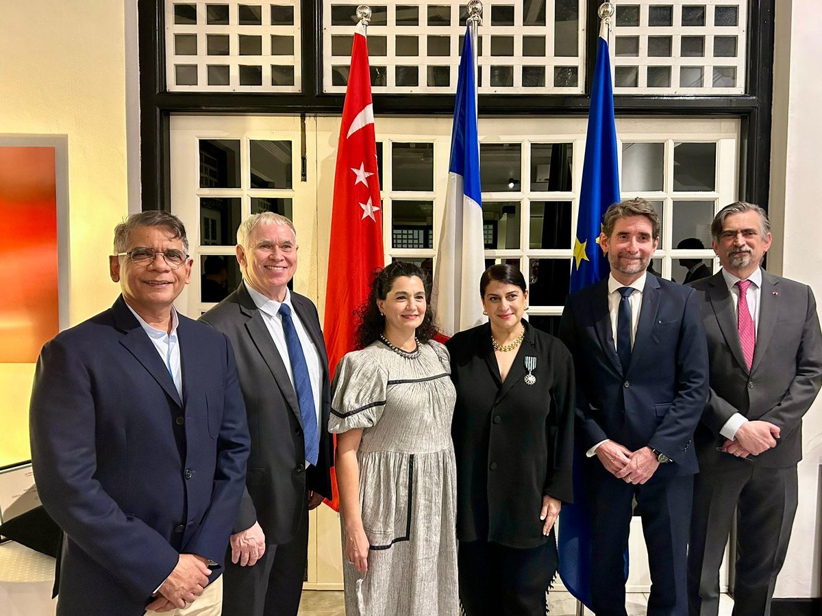 LASALLE College of the Arts tweet media