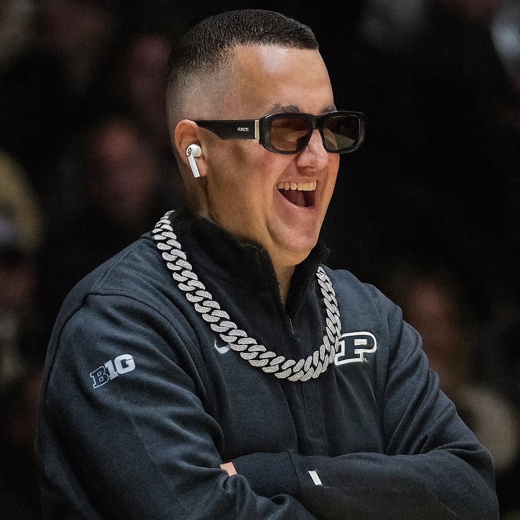 Lewis Jackson’s Shorts tweet media