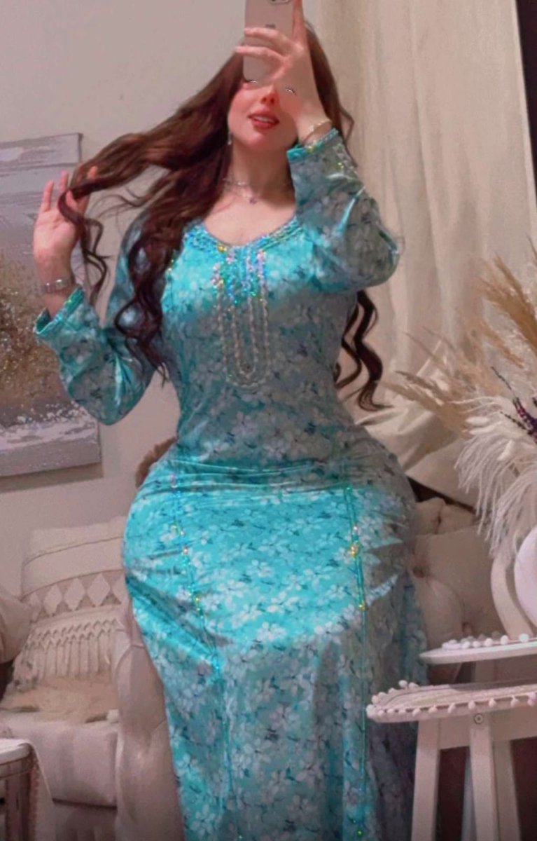 #دلع العين 
#بنات دلوعات وجداد للوناسه 
#عمه جاده للكلاب