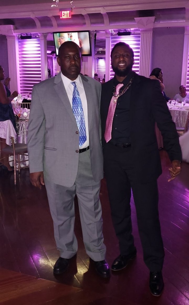 ChiseledAdonis's tweet image. Y&apos;all don&apos;t understand...  I made my mind up about making this happen for him in 2018 when it was announced the world cup was coming to North America. 
I didn&apos;t make a DIME from content creation yet. I told him I would do whatever it took.  In 2019 when I went to see Haiti play…