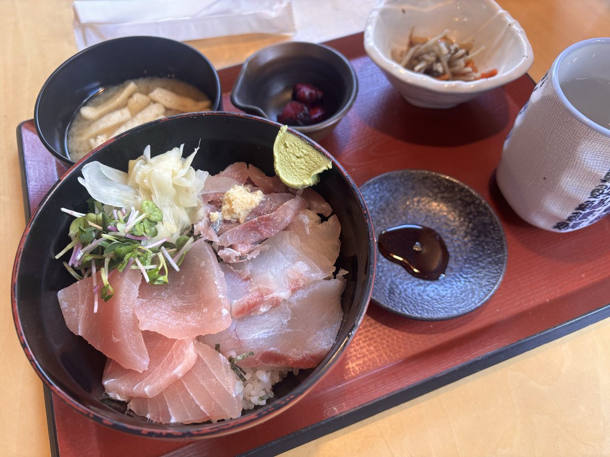 IKESIRT125212's tweet image. お昼休憩  #codeblue