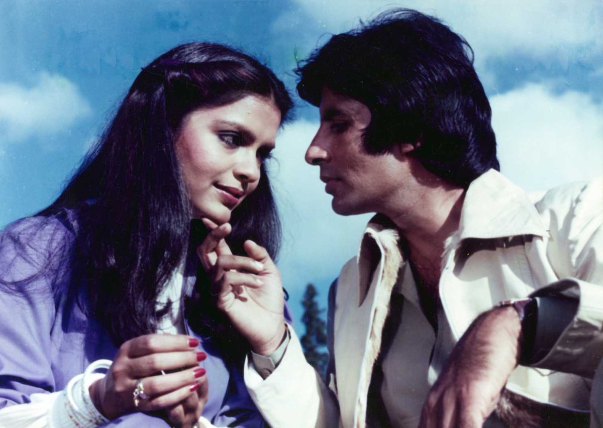 BombayBasanti's tweet image. #HappyBirthdayZeenatAman🌹

Birthday wishes to glamorous leading lady of 80s, beauty queen, #ZeenatAman

With #DevAnand #AmitabhBachchan #Dharmendra #ShashiKapoor

Your fav movies of Zeenat Aman?