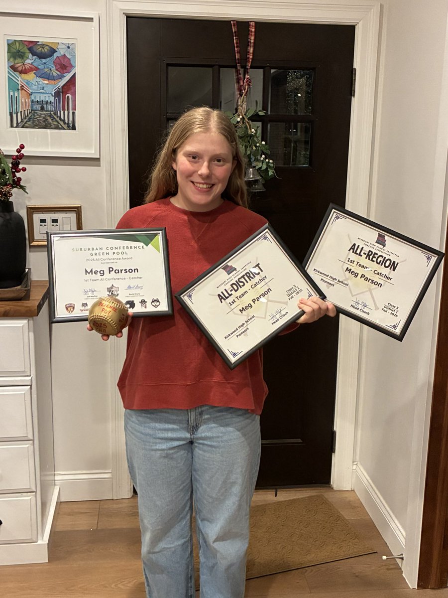 _megparson's tweet photo. Sophomore season has officially ended!✅🥳 I got 1st team all conference, 1st team all-district, and 1st team all-region honors! 💪🥎 I also got defensive play of the year for my team! As a team, we ended with an above .500 record and defended our conference champions title!🏆 https://t.co/Xb8patYzWT