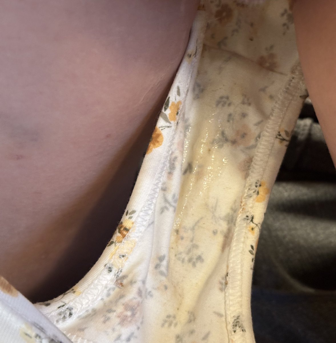 yogamamapanties's tweet photo. #dirtypanties #wetpanties #creamypanties #usedknickers https://t.co/jvXVKnmrD8