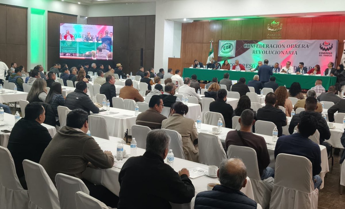 ReyesSoberanisM's tweet photo. En el marco del 58º Aniversario de la COR realizamos nuestro Congreso General Extraordinario, que nos inauguró el Lic. Alfredo Domínguez M., Director del @Centrofcrl, a quien le agradecemos toda la información compartida junto con su gran equipo de trabajo. ⁦@STPS_mx⁩ https://t.co/OMhyiGtcu8