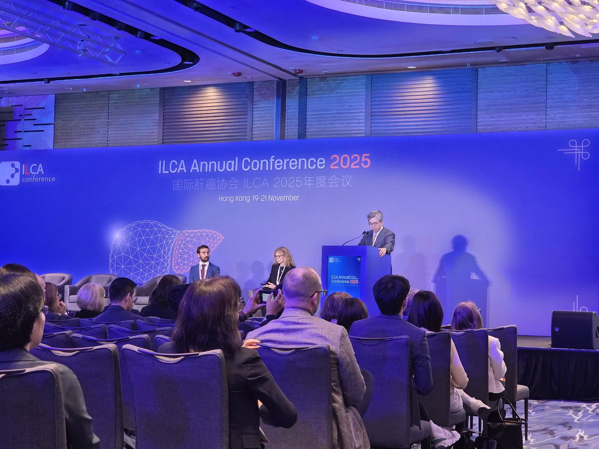 #ILCA25 president <a href="/StephenLChan1/">Stephen L. Chan</a> presenting about HCC treatment studies.