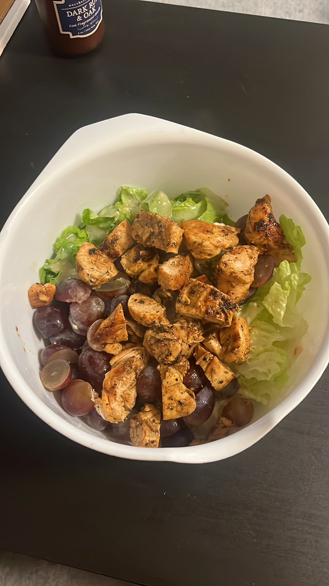 Mr. Skoliosis tweet media